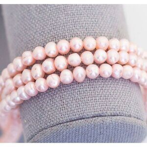 Vintage Peach Pearls Beaded Bracelet 8 inch by J Whitney - T8